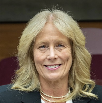 Headshot of Micki Varney